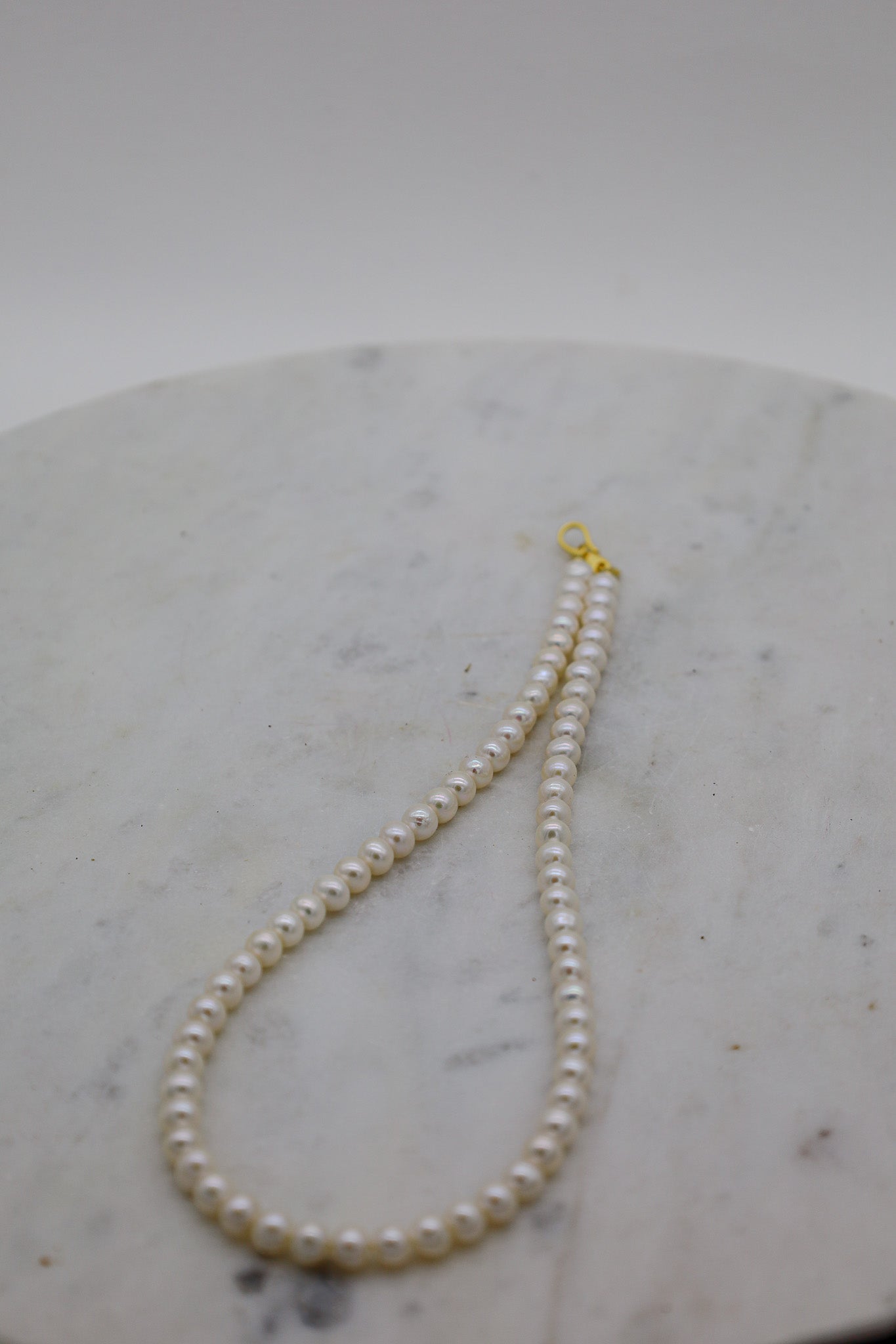 Kette mit Perlen