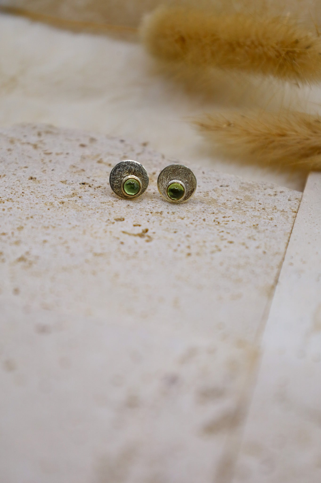 Peridot Ohrstecker Diana