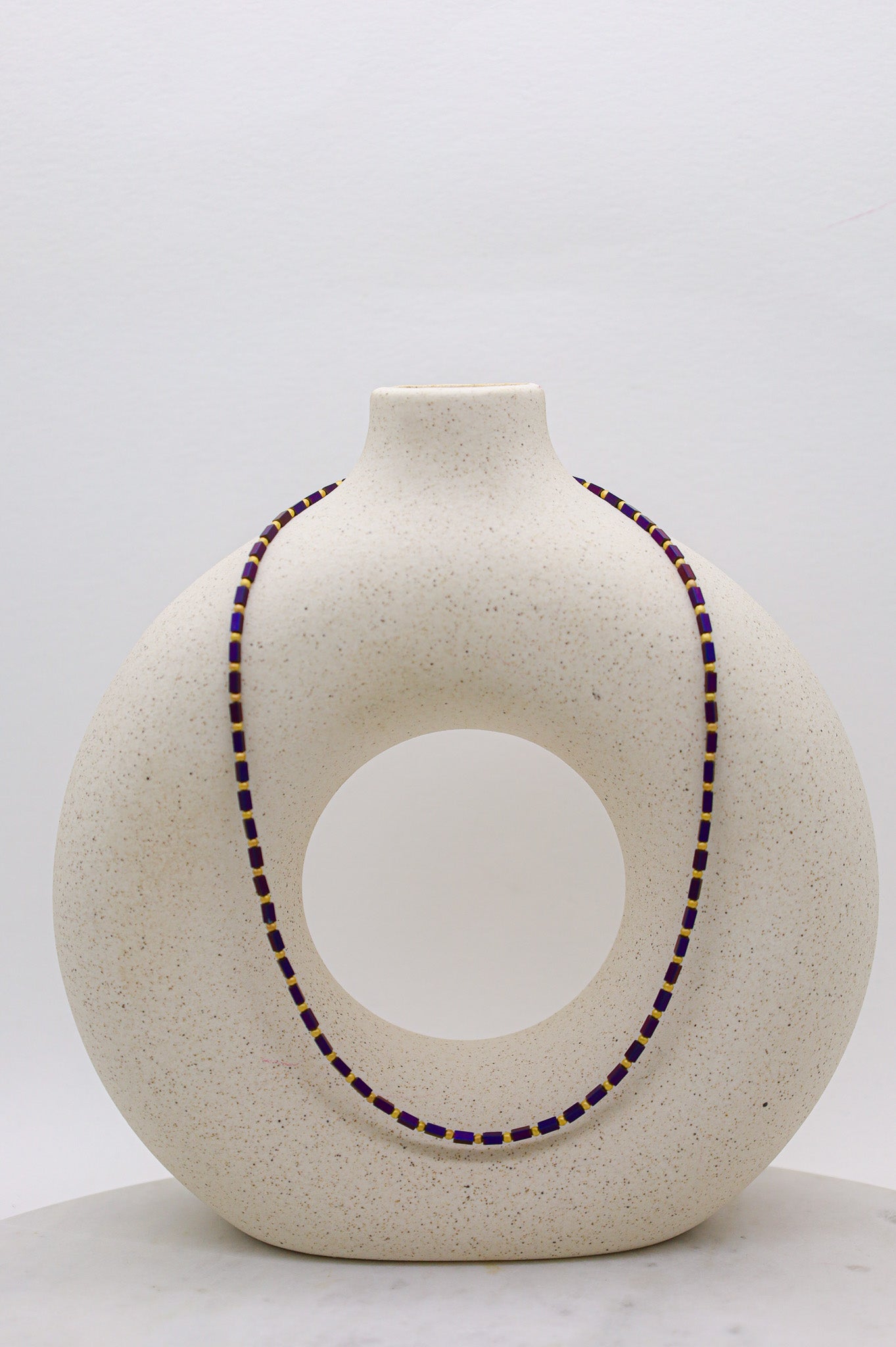 Schöne Kette mit Edelstein Hämatit