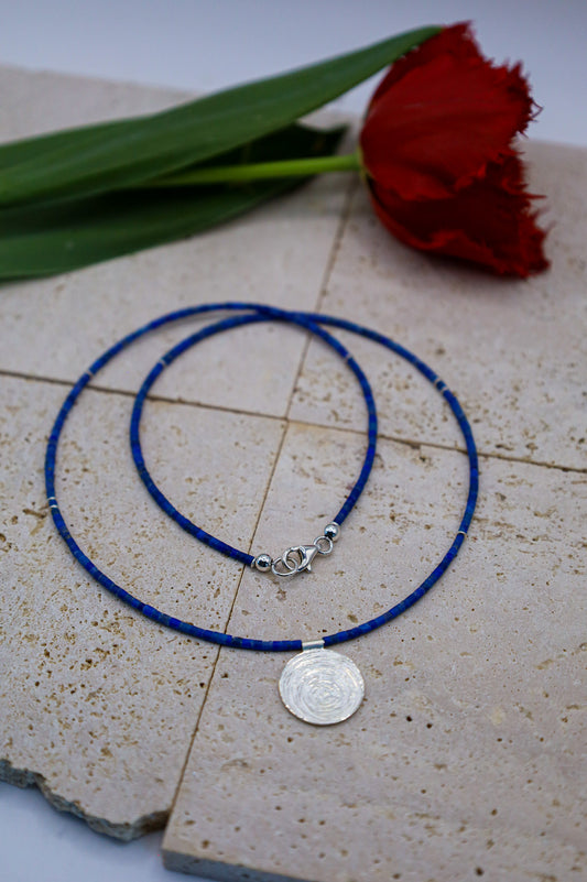 Lapislazuli Edelsteinkette mit Anhänger
