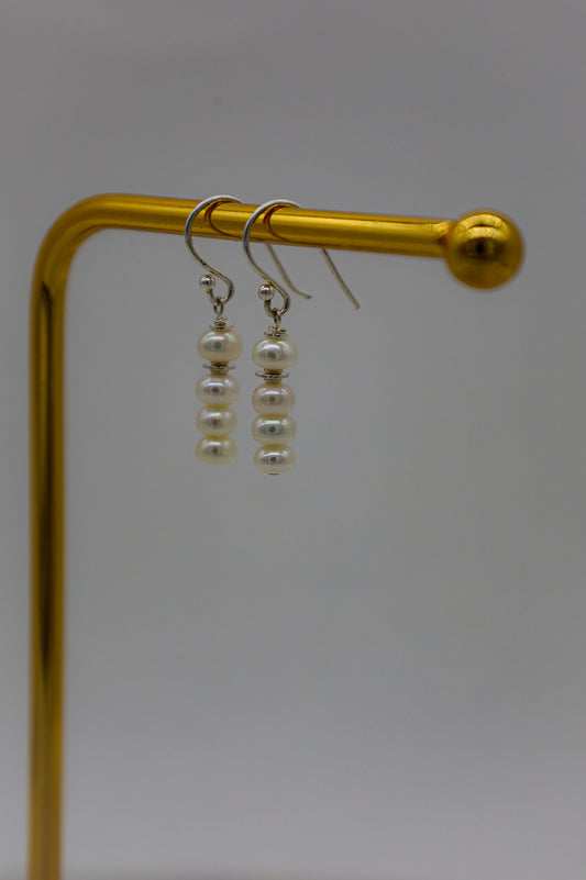 Perlenohrringe