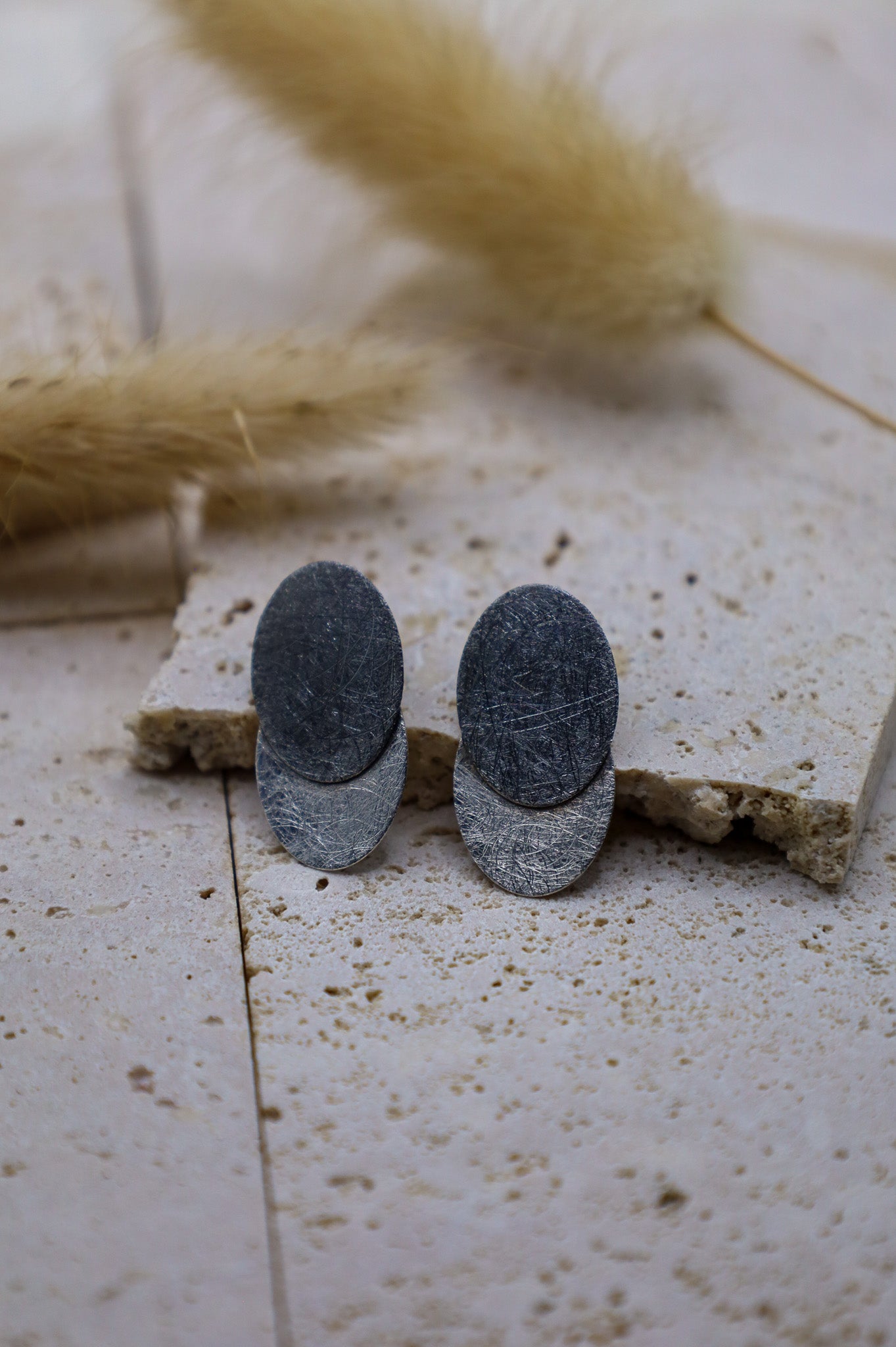 Silber Ohrringe schwarz und silber