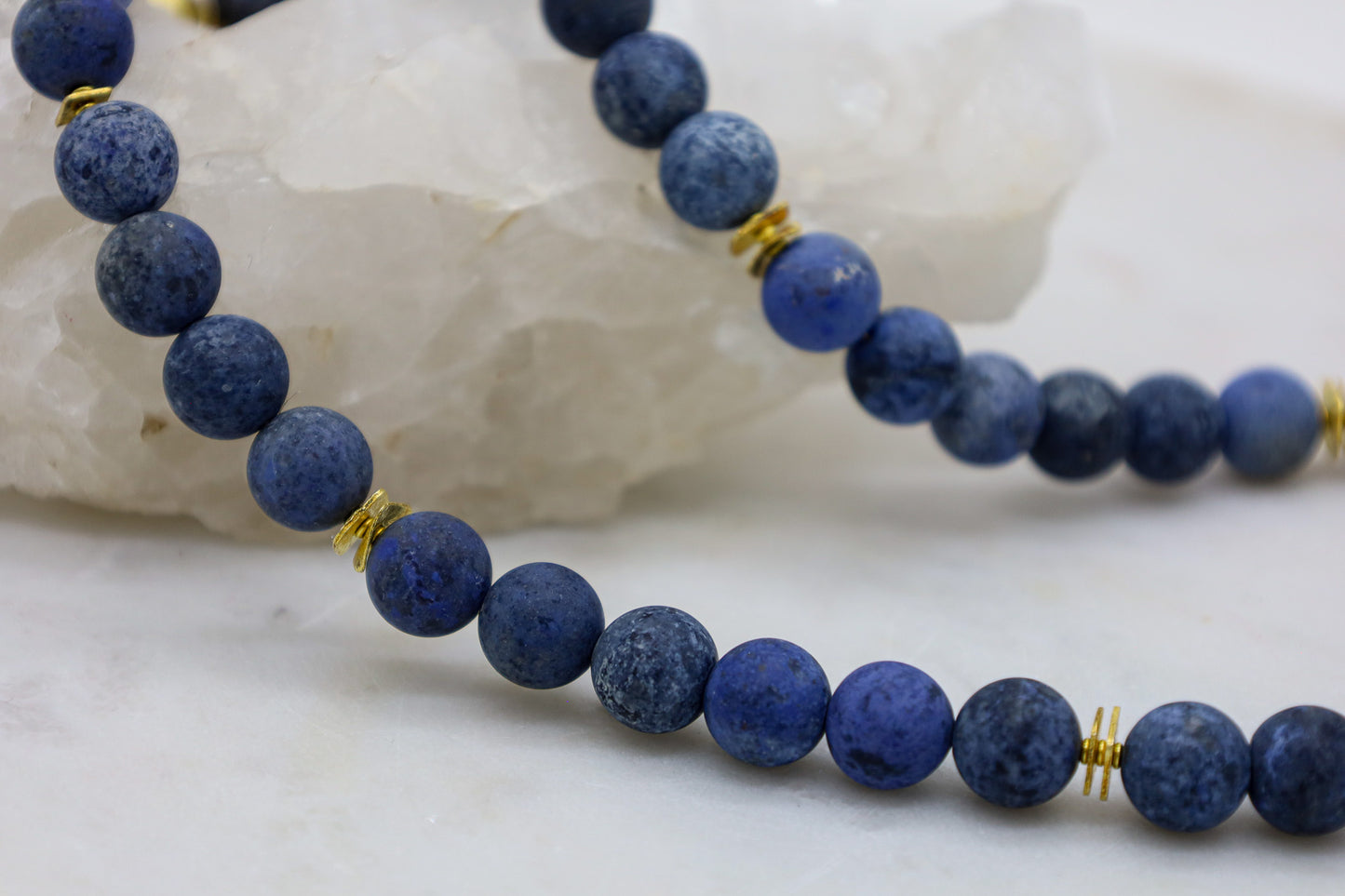 Dumortierit- und Bernstein-Kette