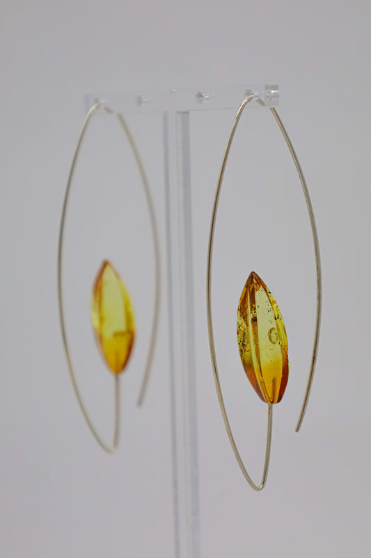 Silberohrringe mit Bernstein