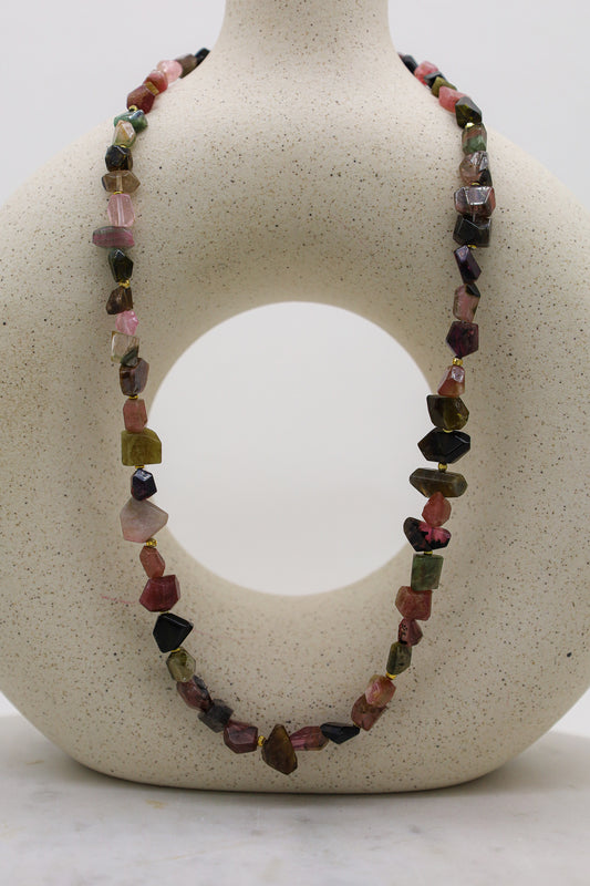 Kette mit Turmalin Edelsteinen