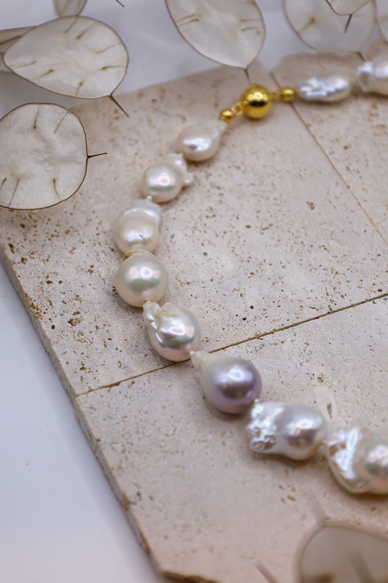 Kette mit Barockperlen Eliz