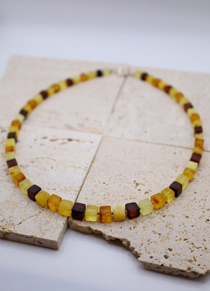 Bernstein Kette Braun