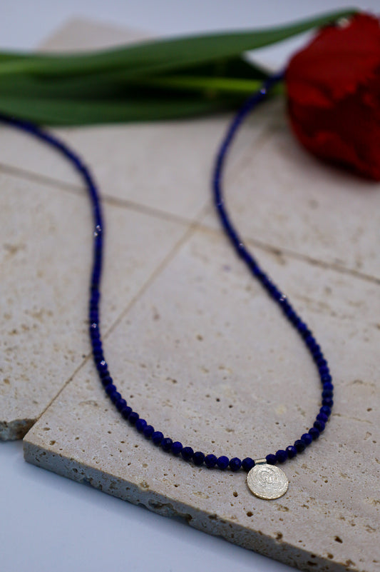 Blaue Lapislazuli Kette
