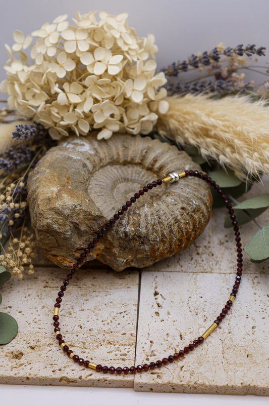 Granat Halskette Nea